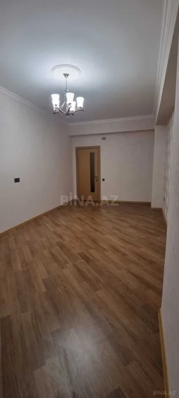 Kirayə verilir 2 otaqlı mənzil 90 m²