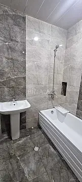 Kirayə verilir 2 otaqlı mənzil 90 m²