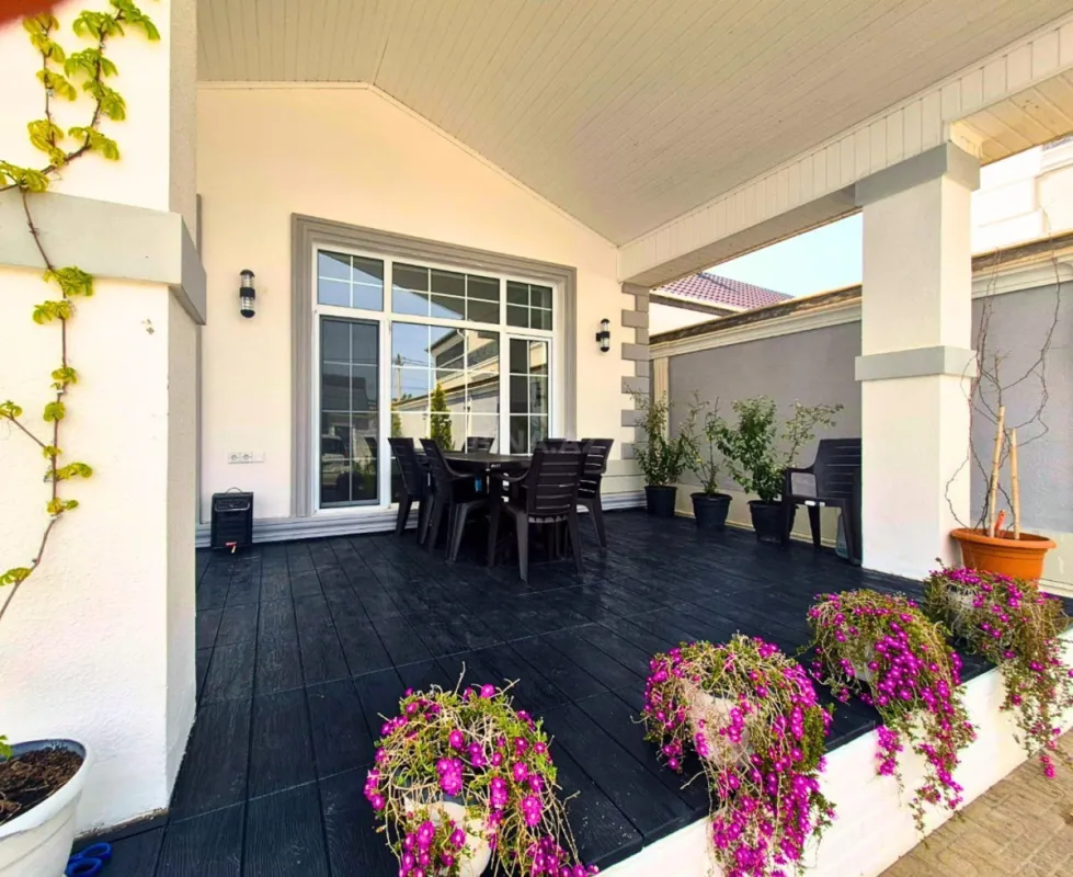 Kirayə verilir 4 otaqlı həyət evi 115 m²