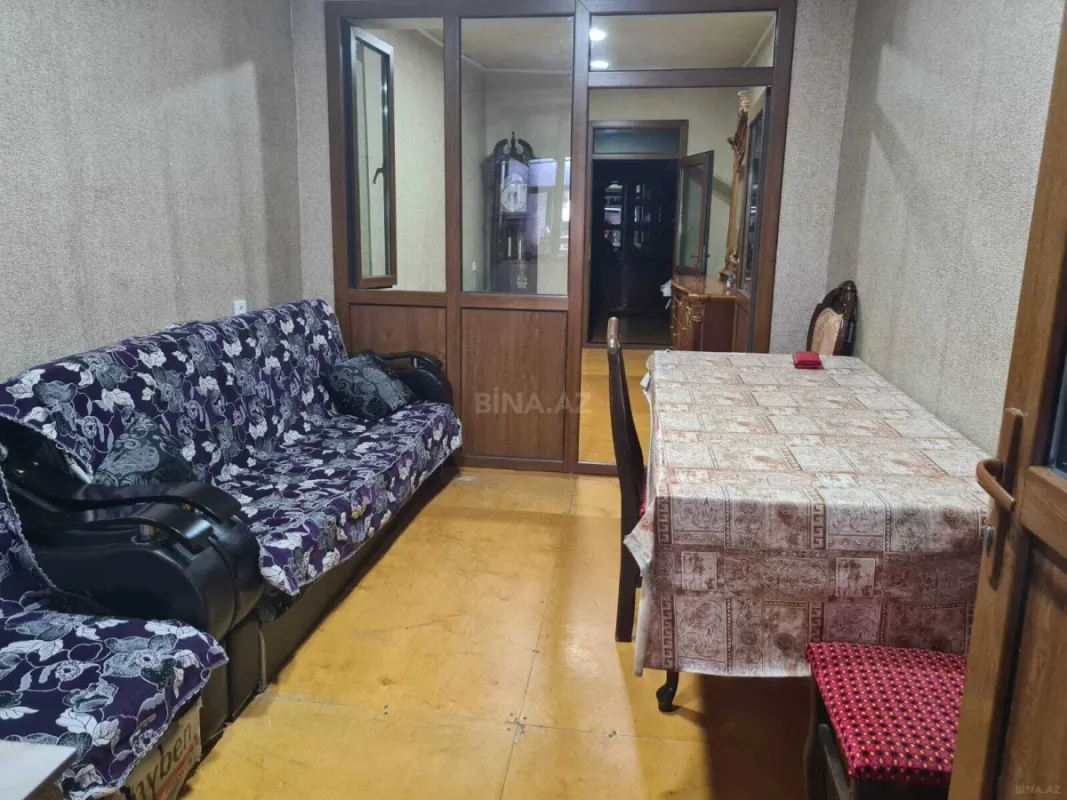 Kirayə verilir 3 otaqlı mənzil 70 m²