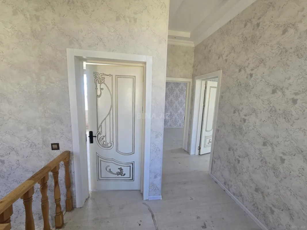 Satılır 4 otaqlı həyət evi 111.7 m²