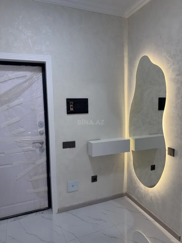 Satılır 2 otaqlı mənzil 61.9 m²