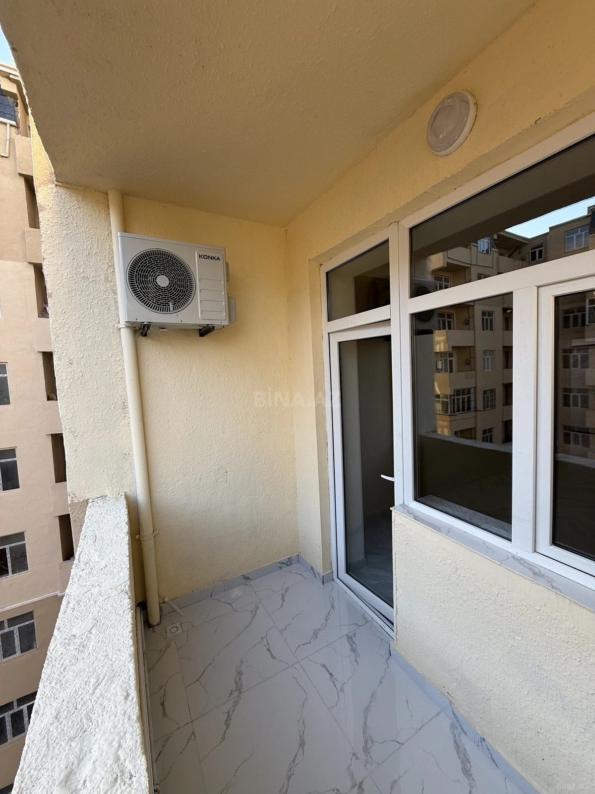 Satılır 2 otaqlı mənzil 61.9 m²