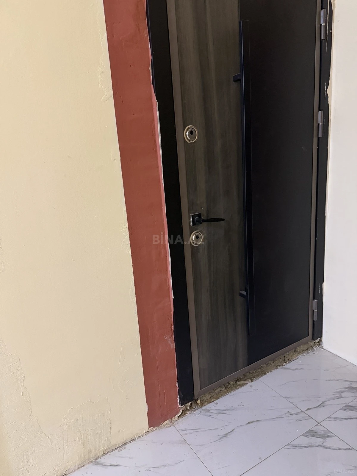 Satılır 3 otaqlı mənzil 84.1 m²