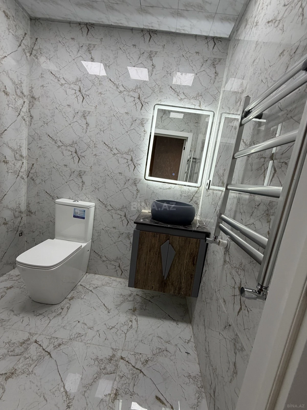 Satılır 3 otaqlı mənzil 84.1 m²