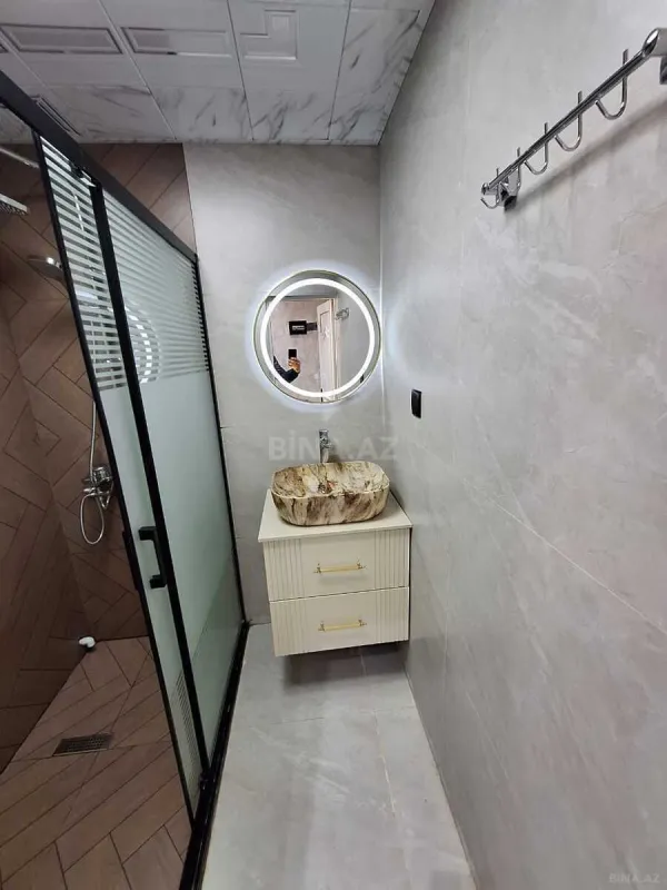 Satılır 2 otaqlı mənzil 60 m²