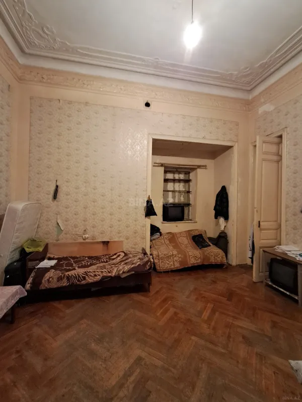 Satılır 2 otaqlı mənzil 65 m²