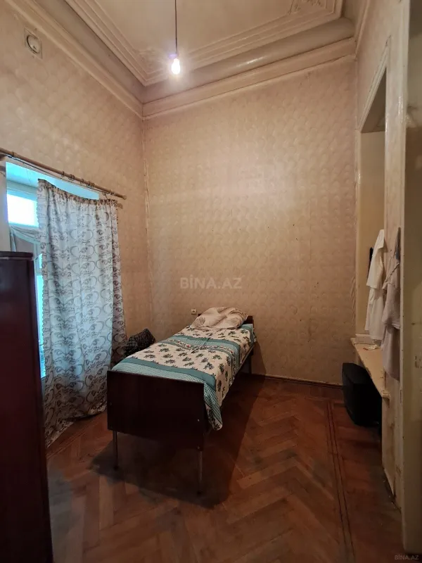 Satılır 2 otaqlı mənzil 65 m²