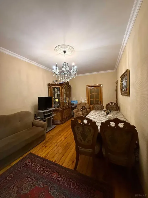 Satılır 3 otaqlı mənzil 56 m²