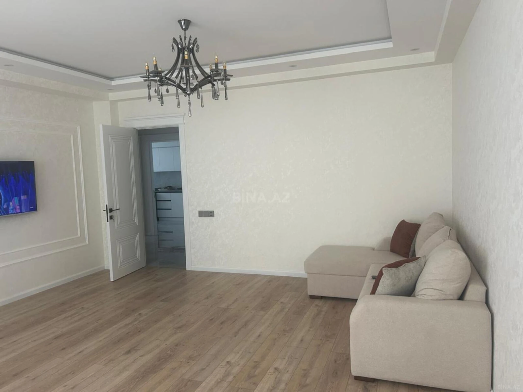 Kirayə verilir 3 otaqlı mənzil 110 m²