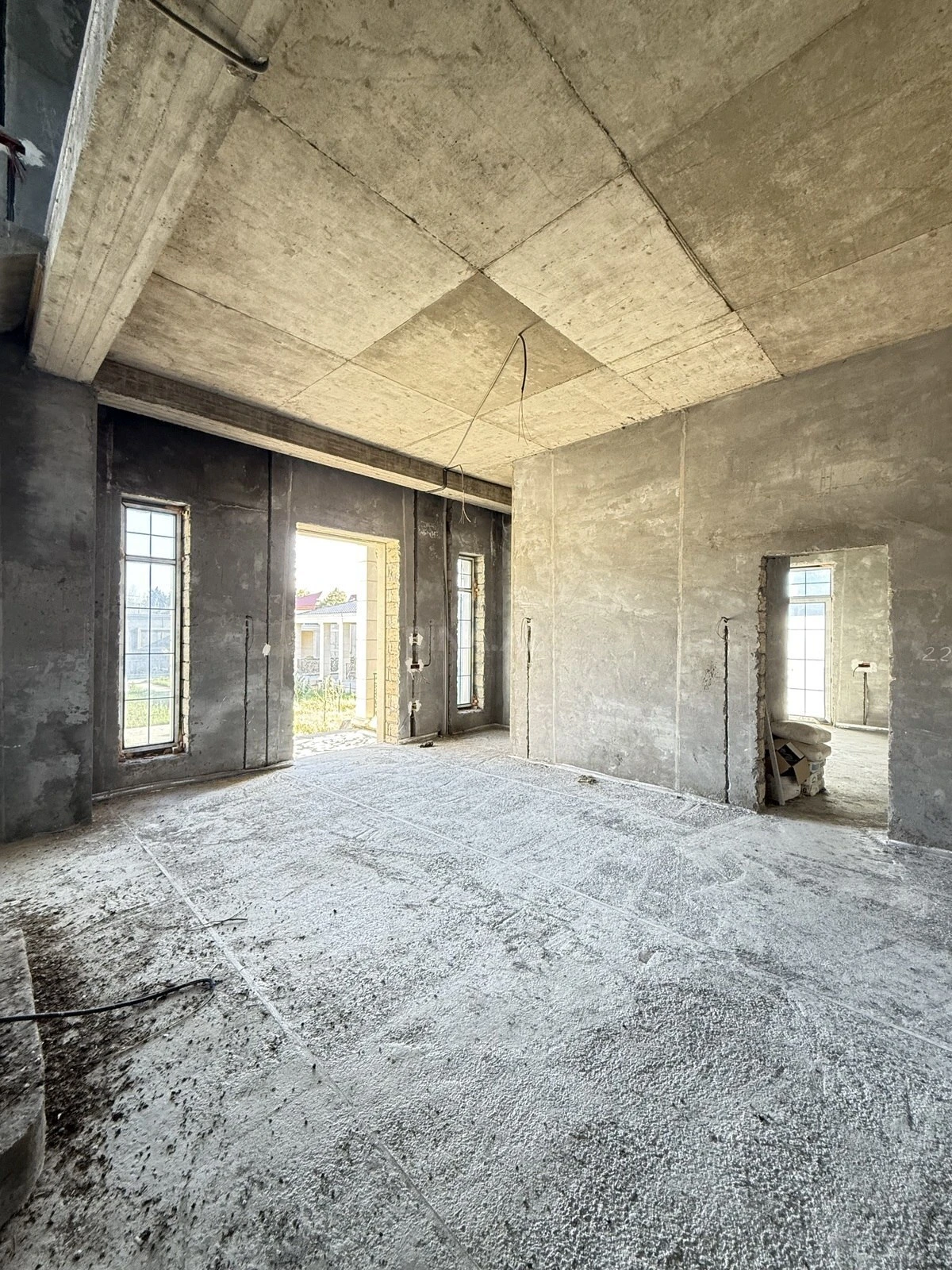 Satılır 7 otaqlı həyət evi 400 m²