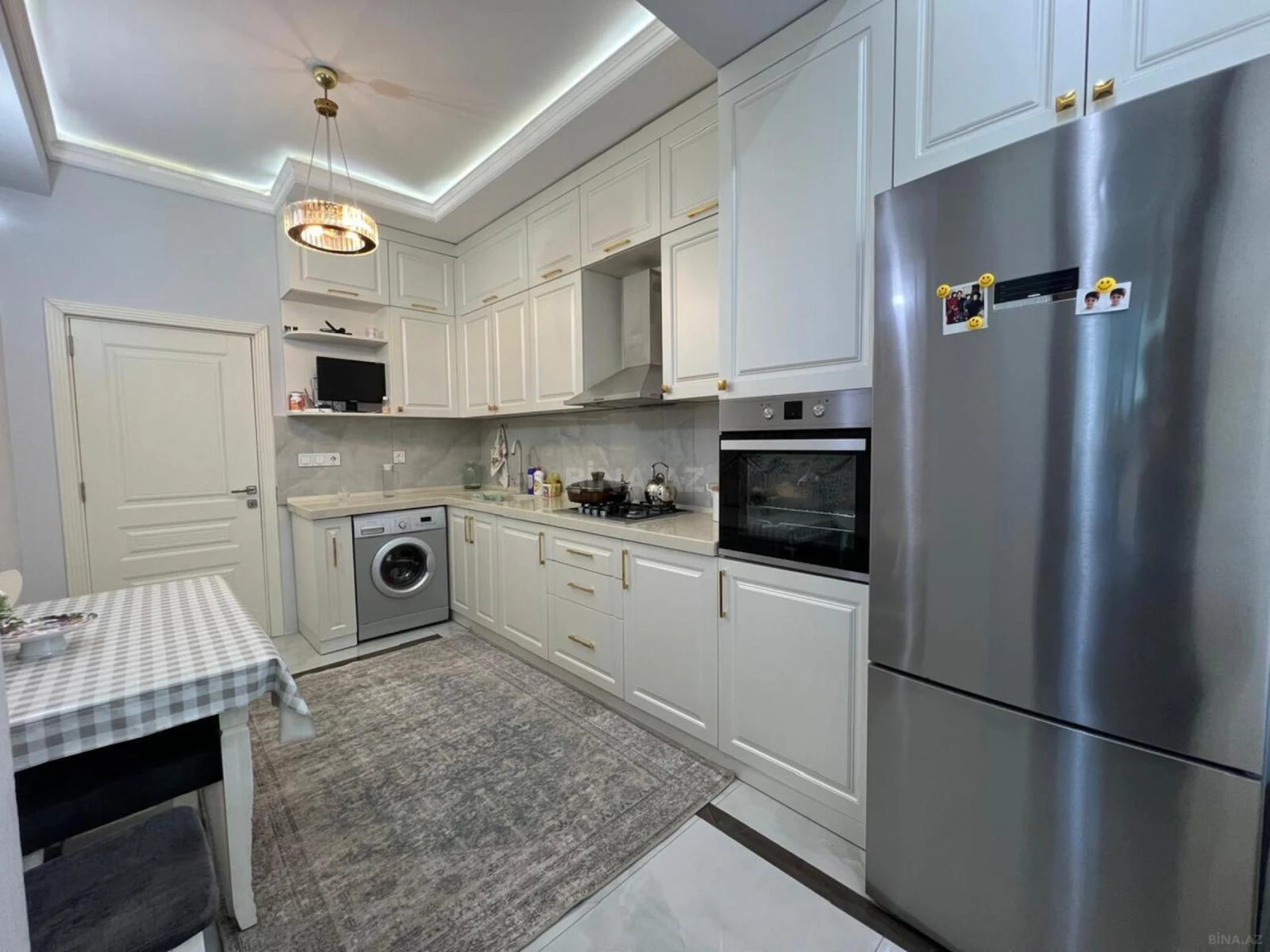 Satılır 3 otaqlı mənzil 92 m²