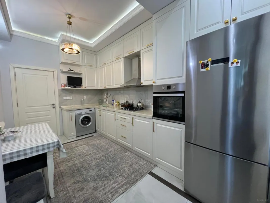 Satılır 3 otaqlı mənzil 92 m²