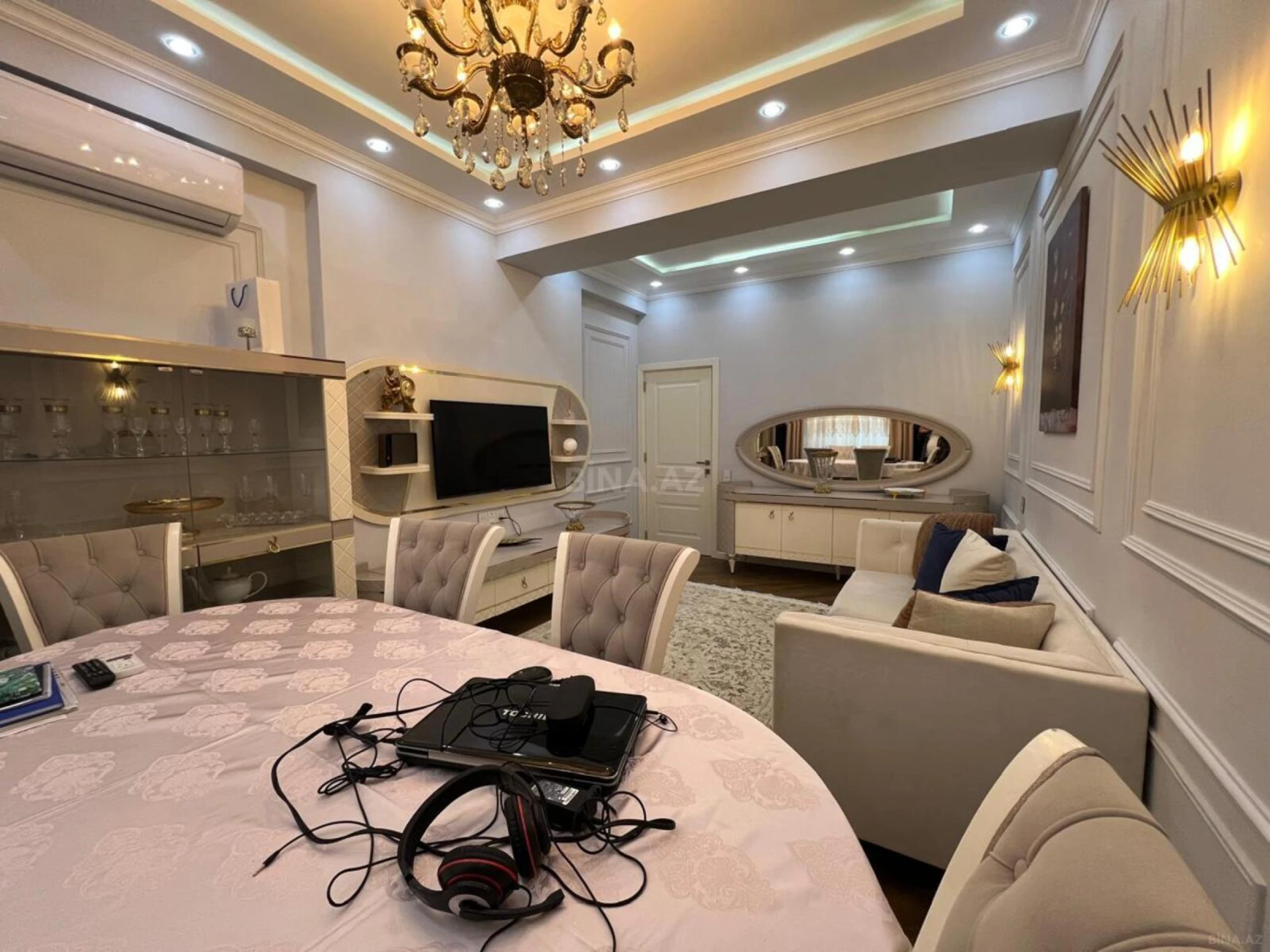 Satılır 3 otaqlı mənzil 92 m²