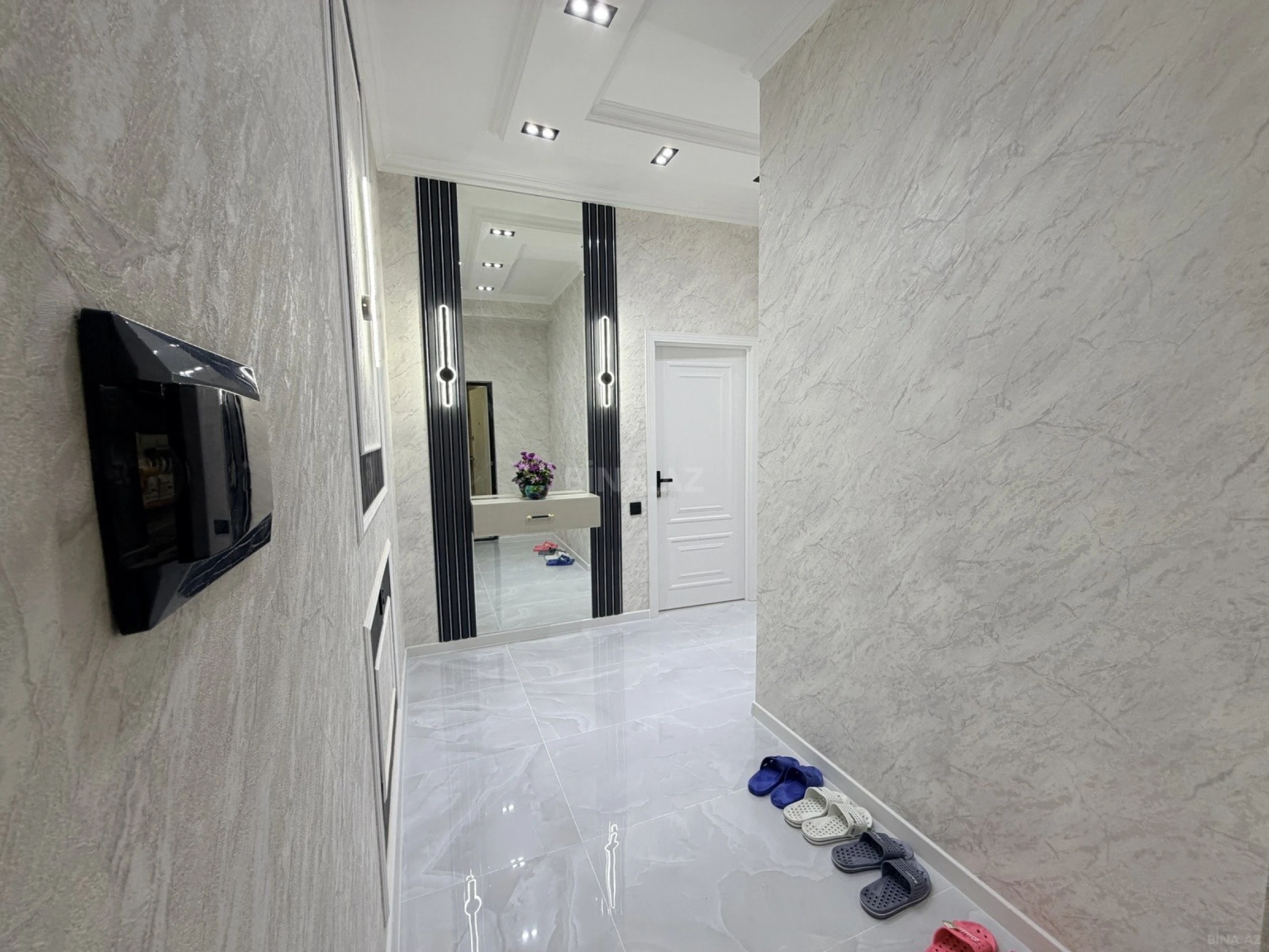 Satılır 3 otaqlı mənzil 90 m²