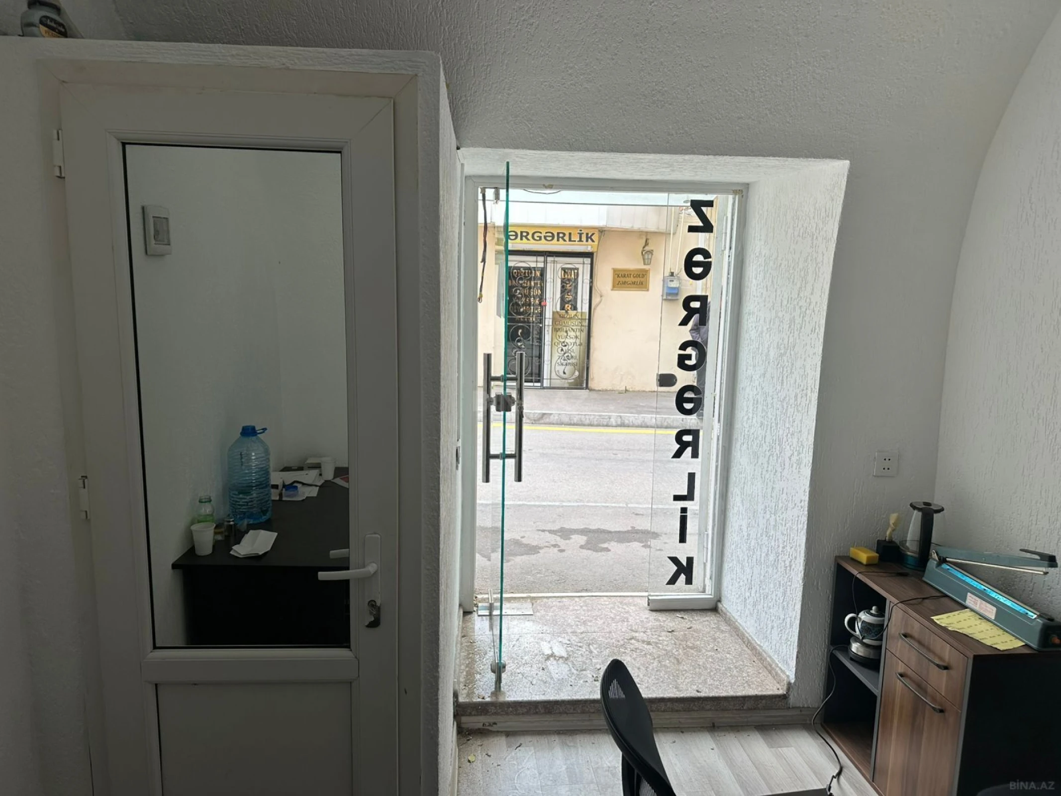 Kirayə verilir obyekt 9 m²