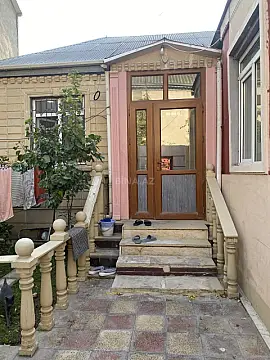 Satılır 4 otaqlı həyət evi 85 m²