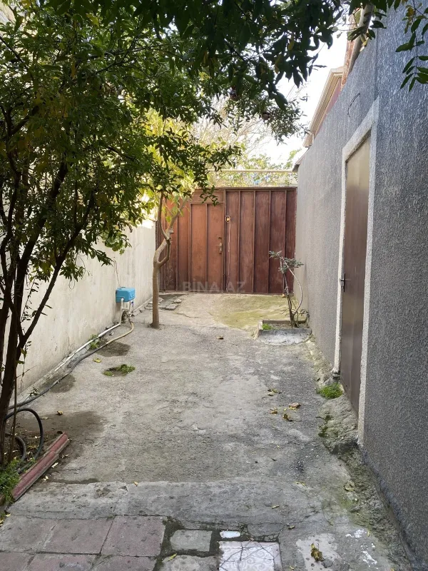Satılır 4 otaqlı həyət evi 85 m²