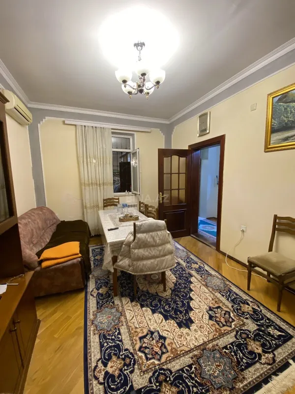 Satılır 4 otaqlı həyət evi 85 m²