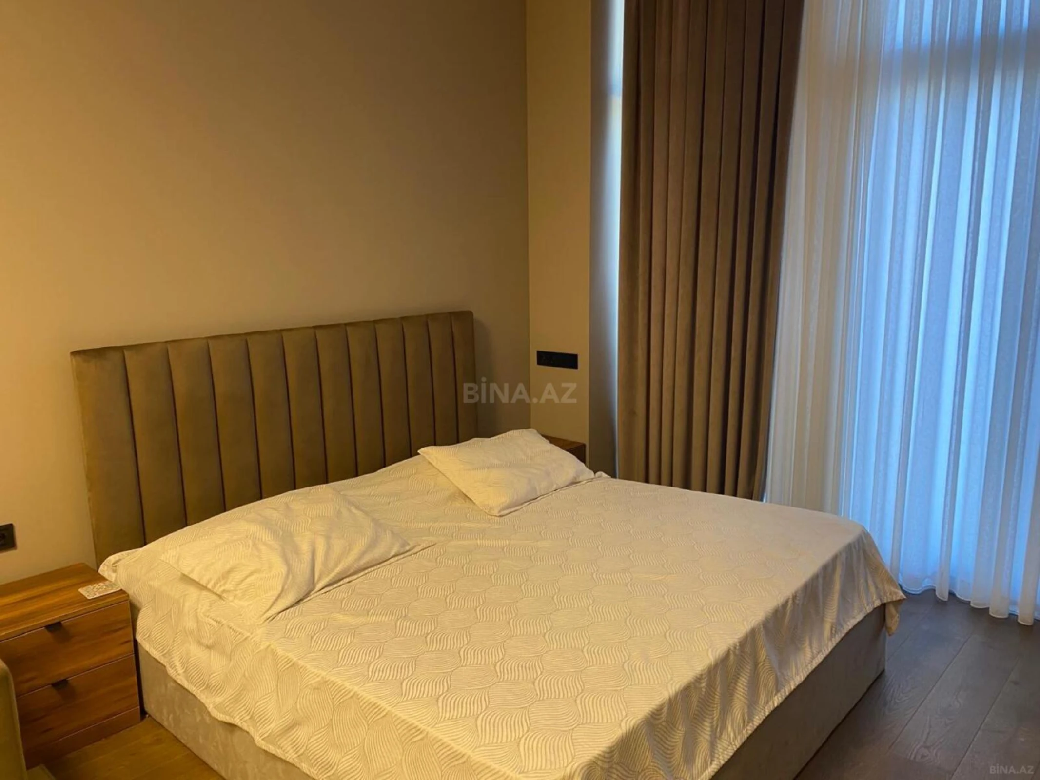 Kirayə verilir 1 otaqlı mənzil 57 m²