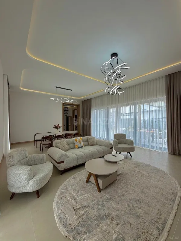 Satılır 5 otaqlı həyət evi 220 m²