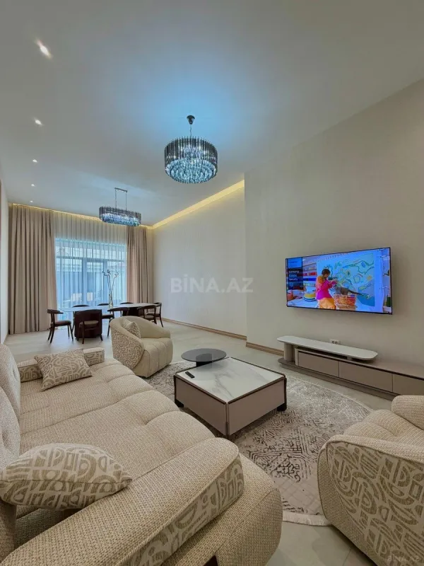 Satılır 4 otaqlı həyət evi 200 m²