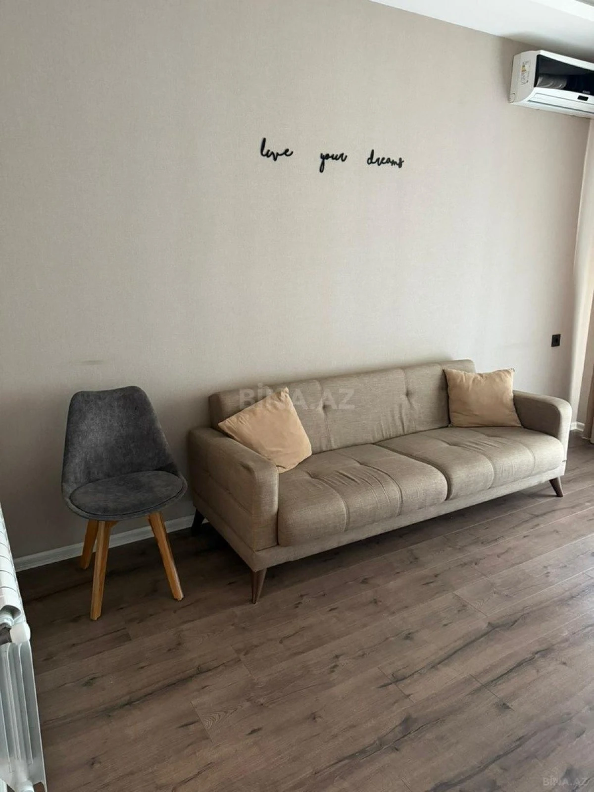 Satılır 2 otaqlı mənzil 53 m²