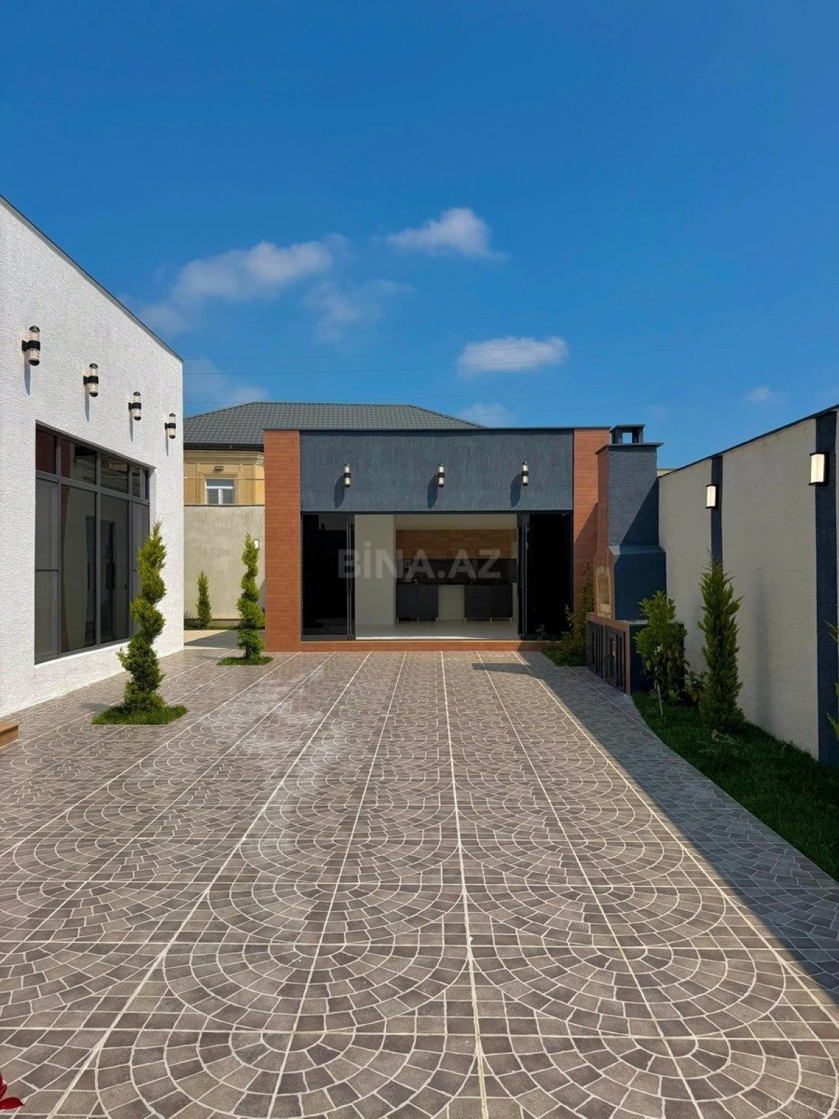 Satılır 4 otaqlı həyət evi 160 m²