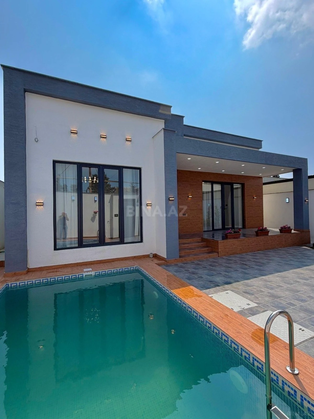 Satılır 4 otaqlı həyət evi 160 m²