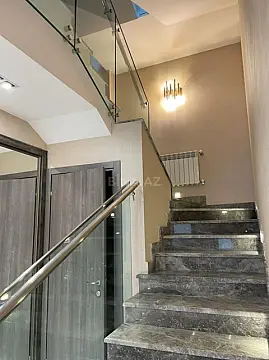 Kirayə verilir 5 otaqlı həyət evi 240 m²