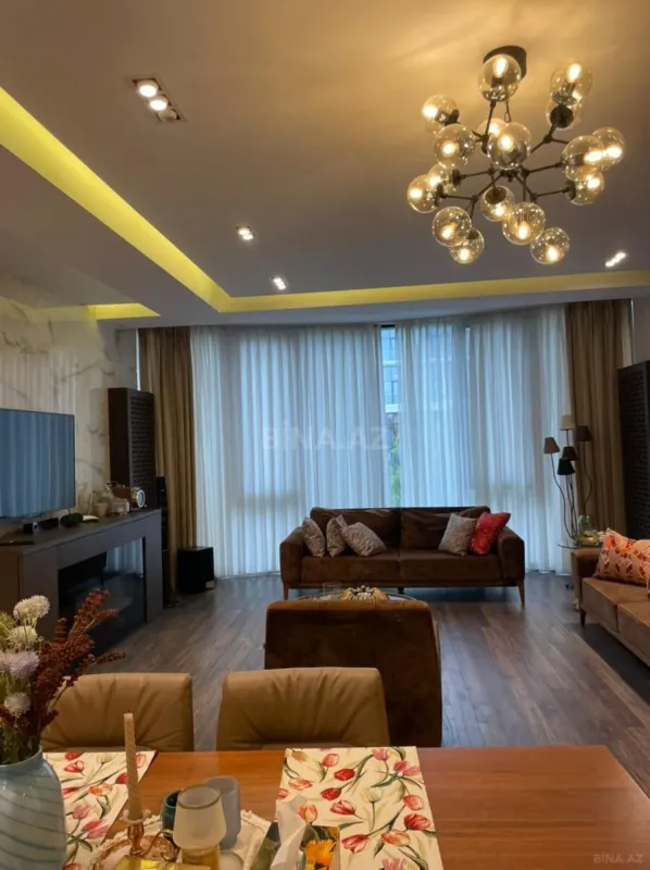 Kirayə verilir 5 otaqlı həyət evi 240 m²