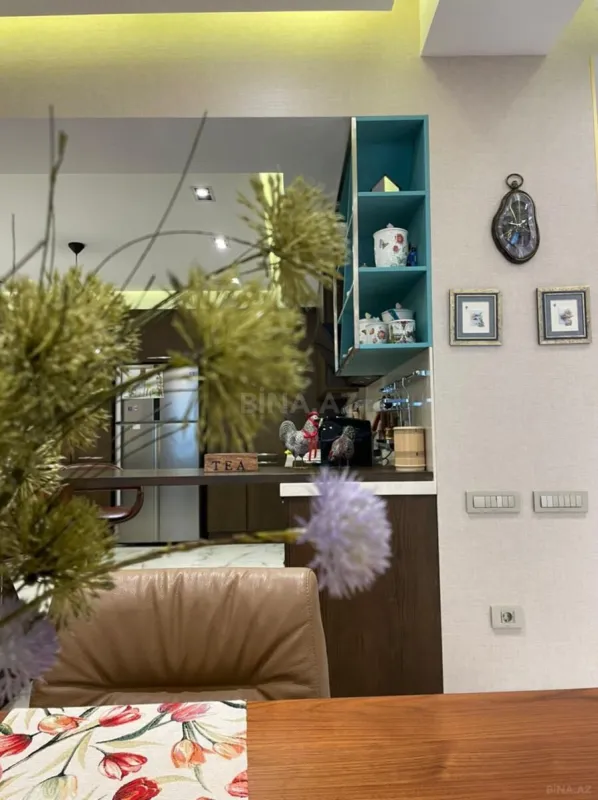 Kirayə verilir 5 otaqlı həyət evi 240 m²