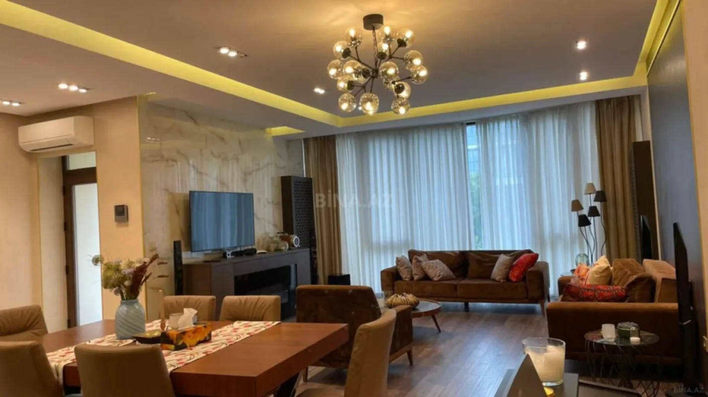 Kirayə verilir 5 otaqlı həyət evi 240 m²