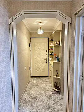 Satılır 2 otaqlı mənzil 55 m²