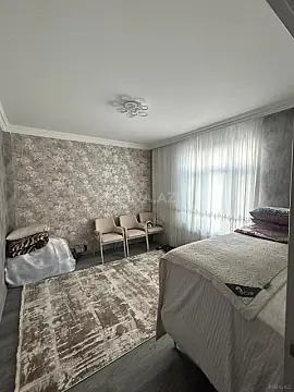 Satılır 4 otaqlı həyət evi 165 m²