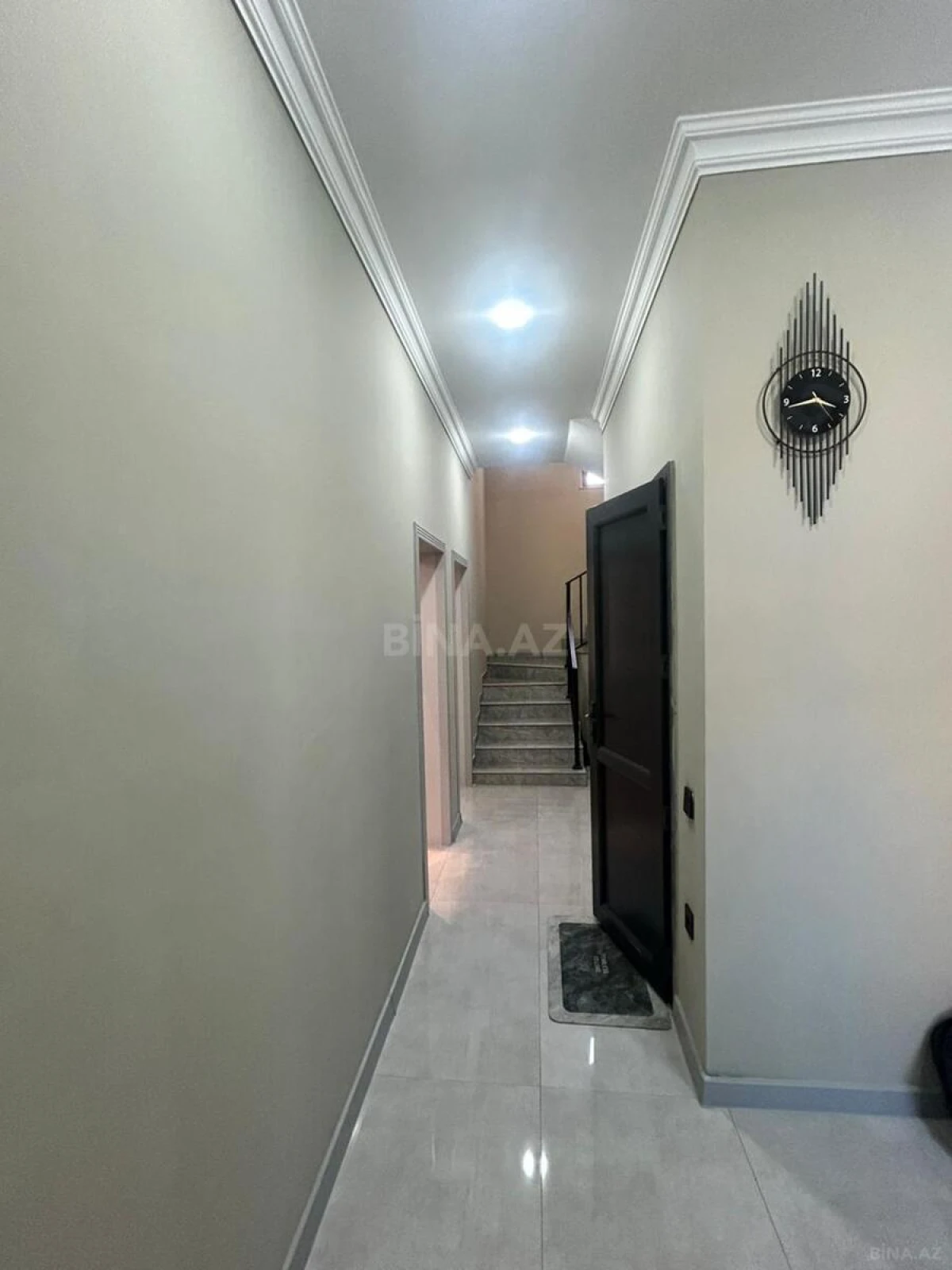 Satılır 4 otaqlı həyət evi 165 m²