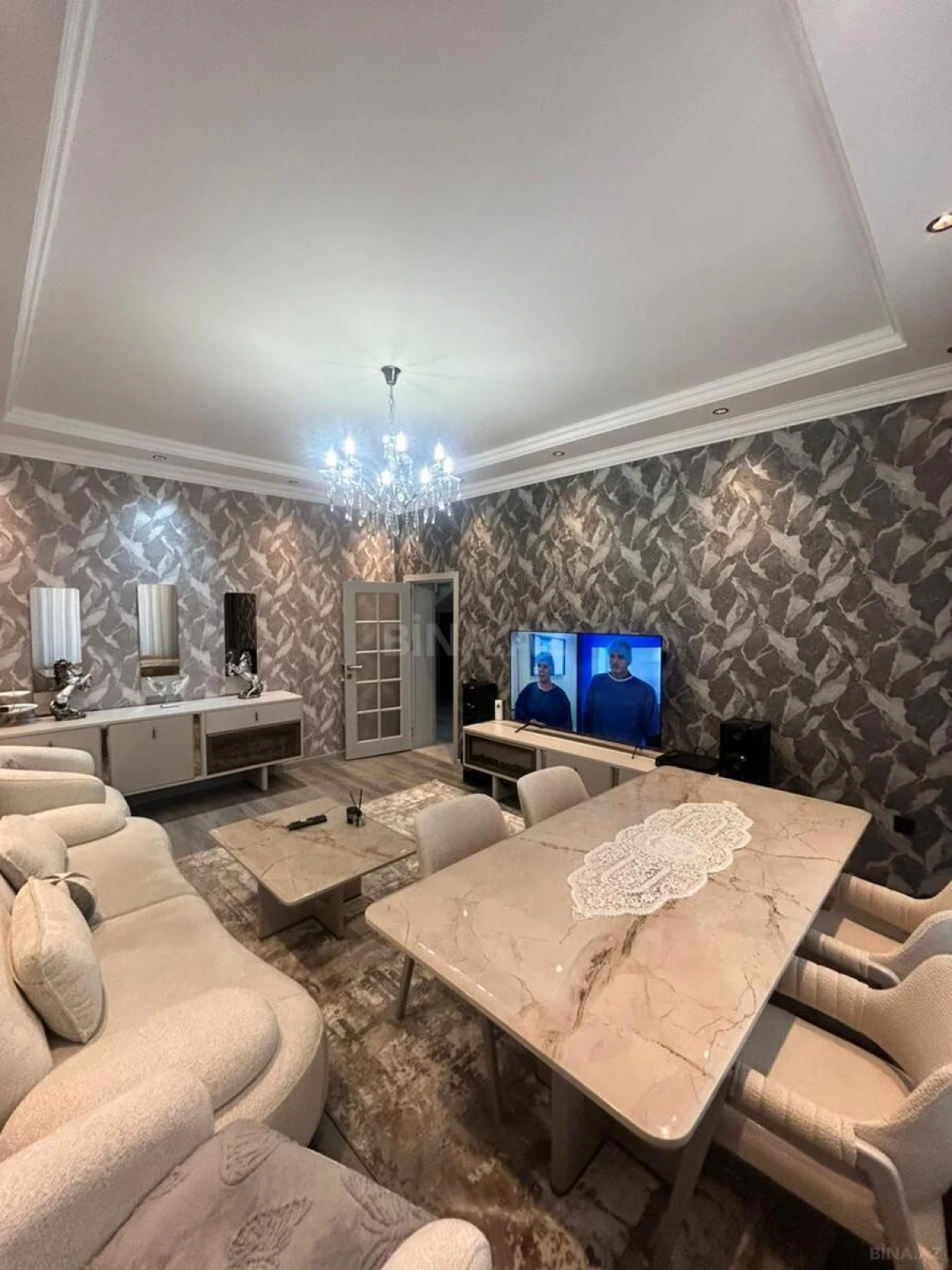 Satılır 4 otaqlı həyət evi 165 m²