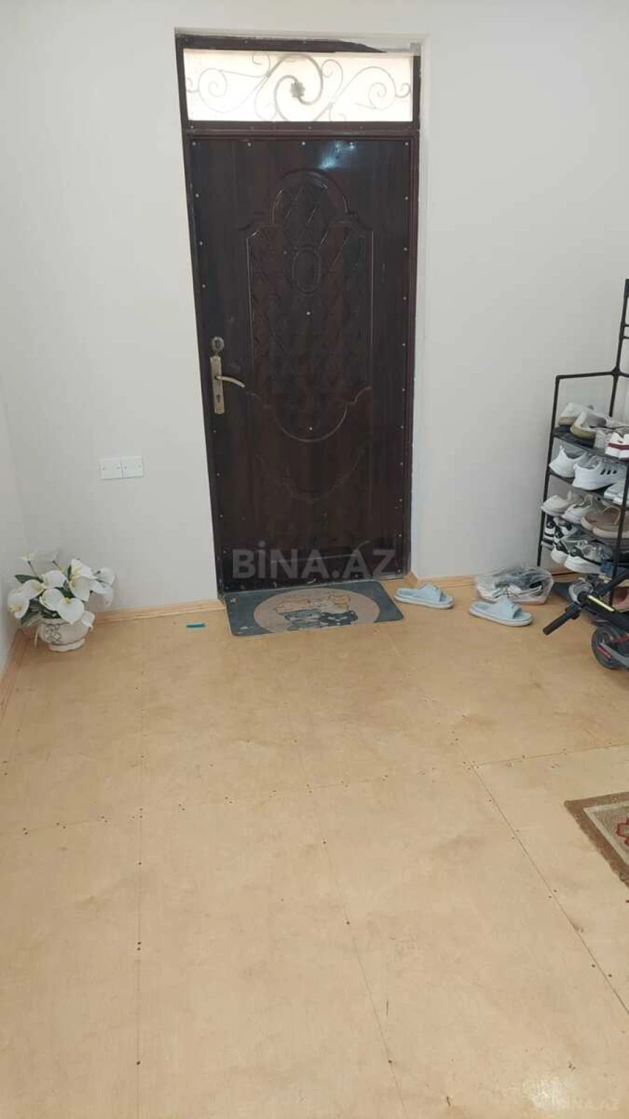 Satılır 6 otaqlı həyət evi 320 m²
