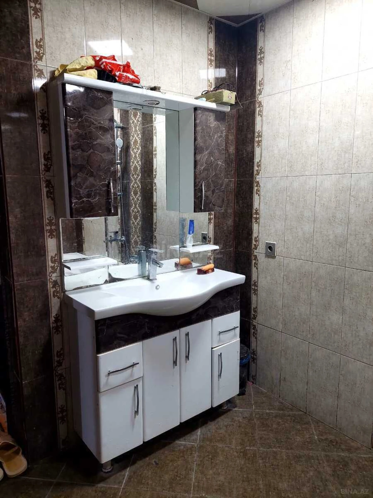 Satılır 6 otaqlı həyət evi 320 m²