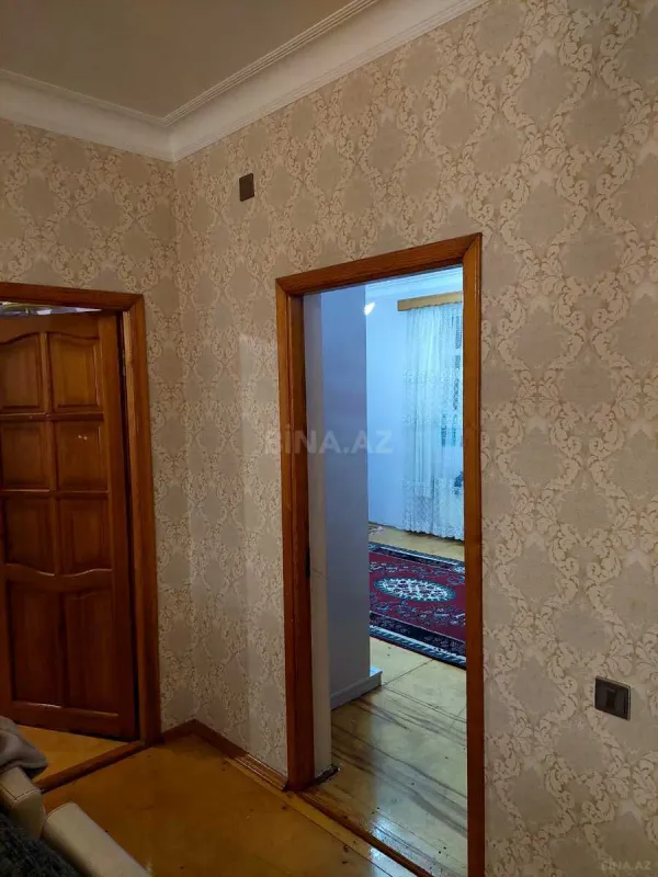 Satılır 6 otaqlı həyət evi 320 m²