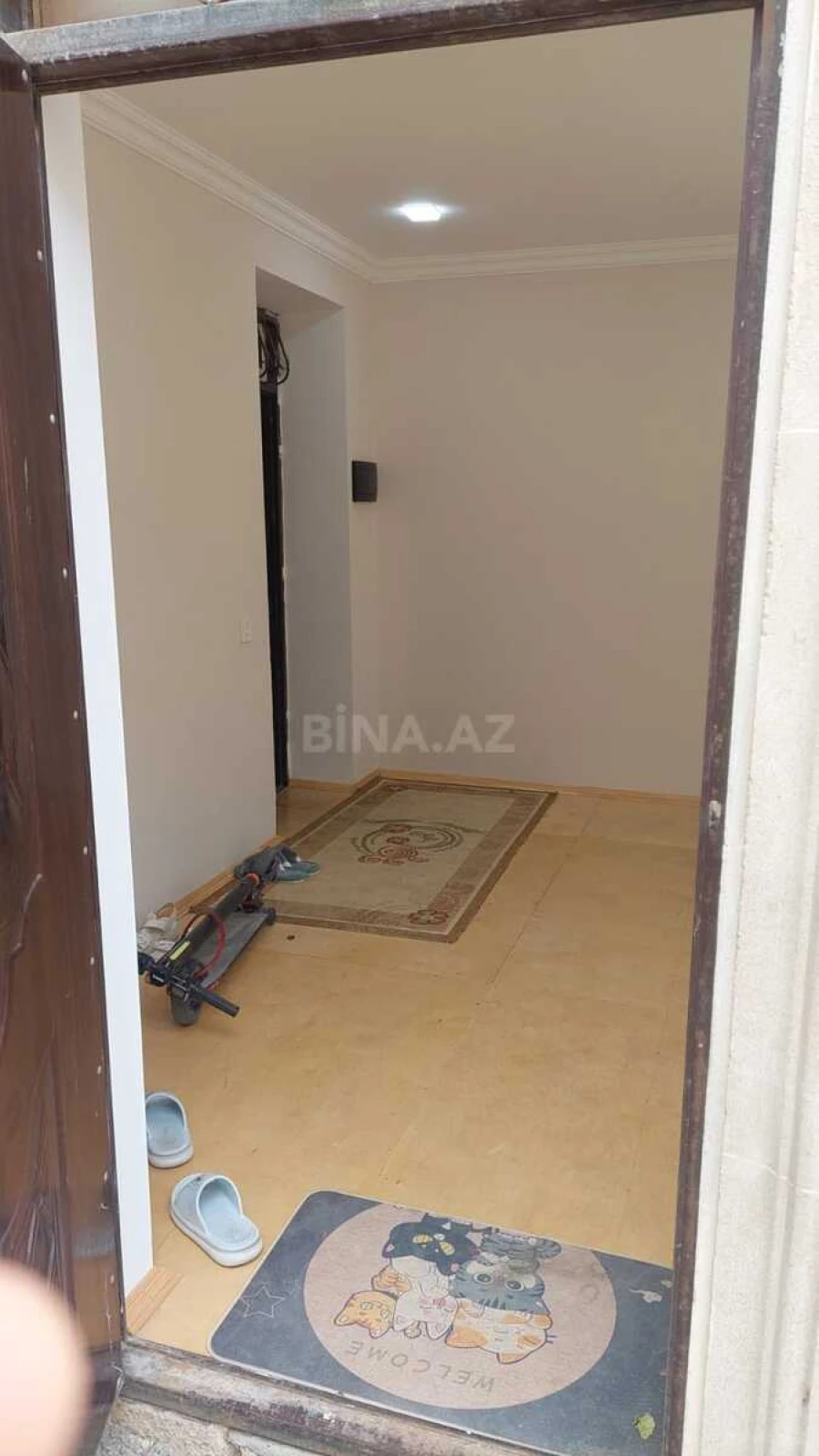 Satılır 6 otaqlı həyət evi 320 m²