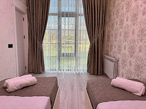 Satılır 3 otaqlı həyət evi 150 m²