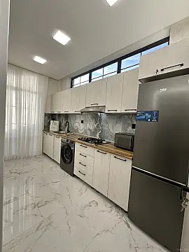 Satılır 3 otaqlı həyət evi 150 m²