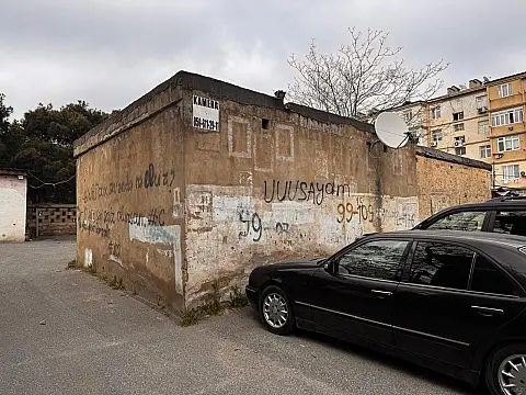 Satılır qaraj 33 m²