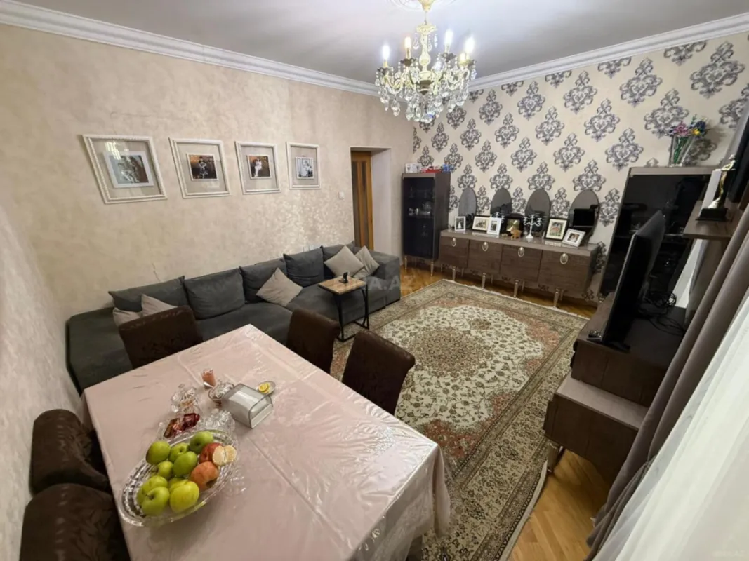 Satılır 3 otaqlı mənzil 60 m²