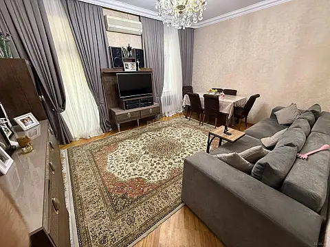 Satılır 3 otaqlı mənzil 60 m² — Bakı, Bakıxanov 3 otaq 60.00 m²