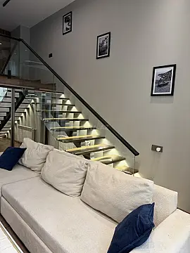 Satılır 1 otaqlı mənzil 70.2 m²