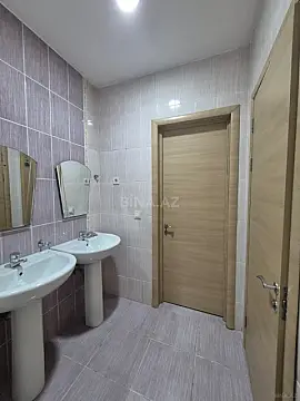 Kirayə verilir obyekt 255 m²