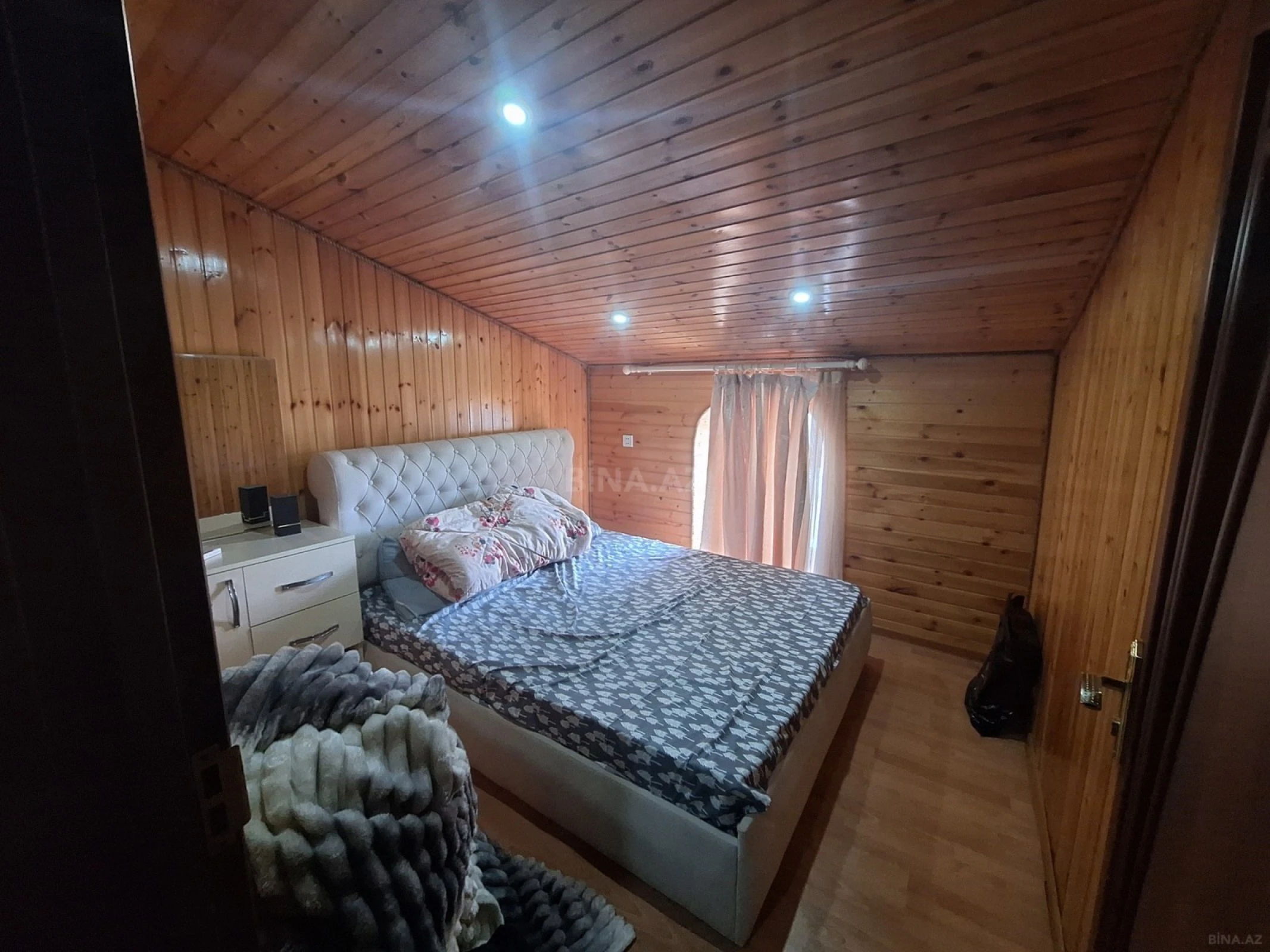 Satılır 2 otaqlı mənzil 38 m²