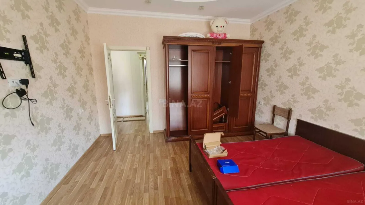 Kirayə verilir 2 otaqlı mənzil 60 m²